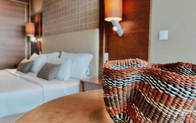 The Views Baia - Adults Only