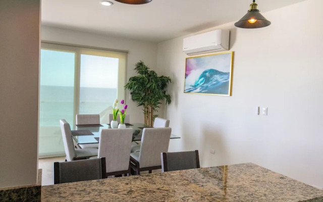 Elegant Condo at Playa Brujas