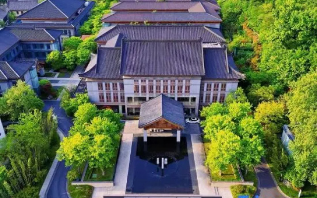 Nanjing Qixia Mountain Hentique Qiyun Resort – Outside – Nanjing
