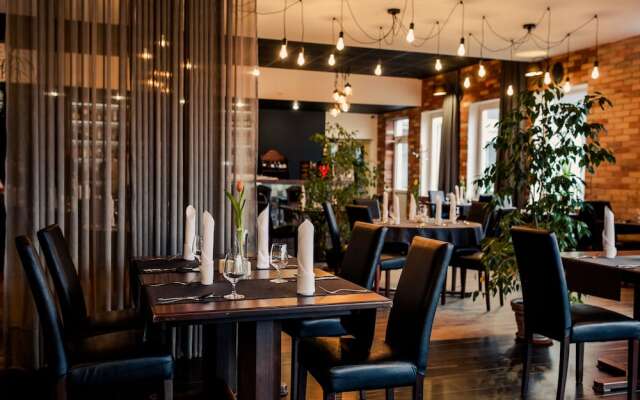 Hotel Atena