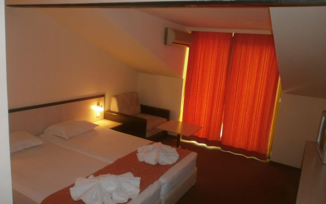 Hotel Julia
