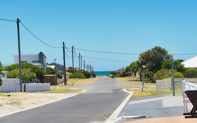 Struisbaai Holiday Home