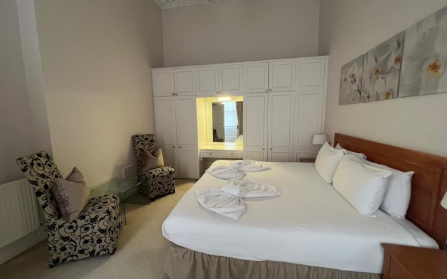 Hertford Flat 5