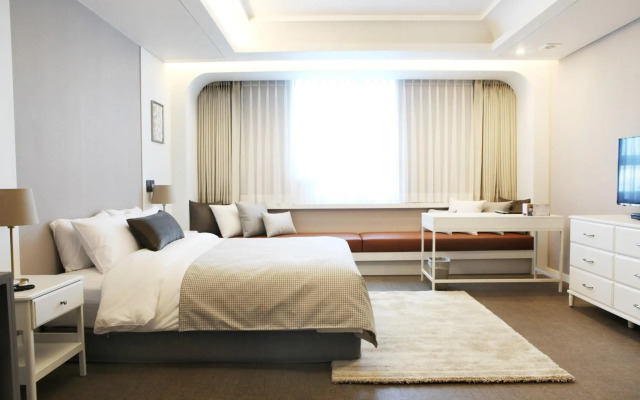 Polaris Hotel