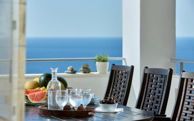 Okeanides Villas