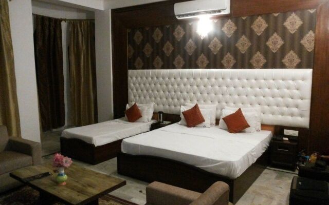 Hotel Imperial Heights Resort