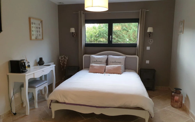 Cosy Wood House