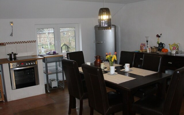 Gorgeous Apartment in Russow with garden seating