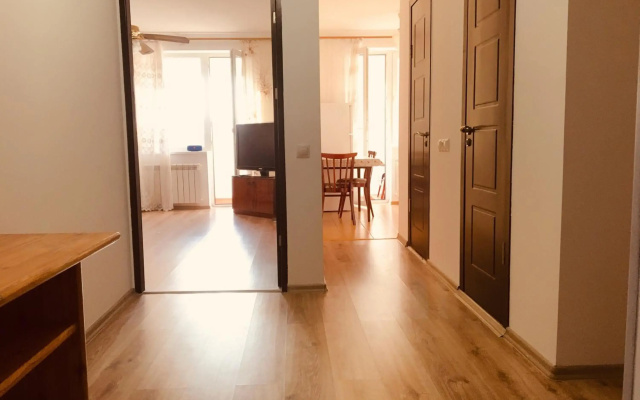 Clean apartment on Lunacharskogo street
