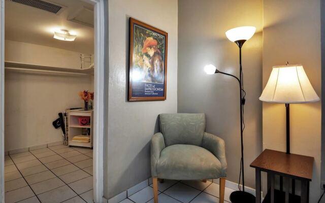 Lovely Apartment, Hallandale Beach!!!