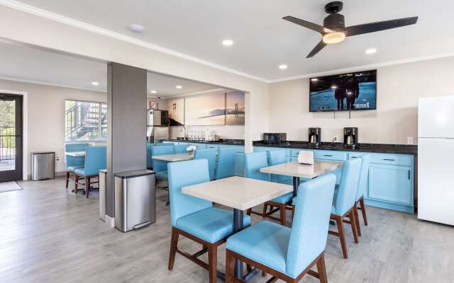 Days Inn by Wyndham Red Bluff