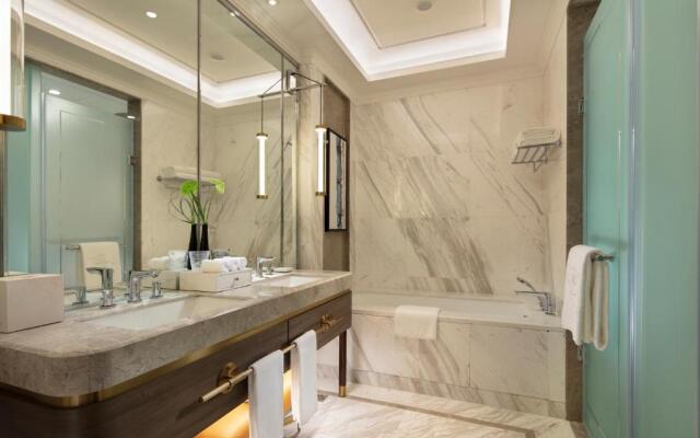 The Lixury Hotel, In The Unbound Collection By Hyatt