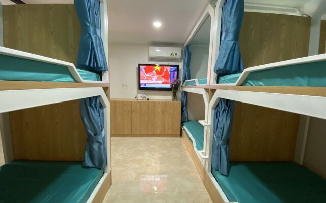 Blue S Hotel & Apartment