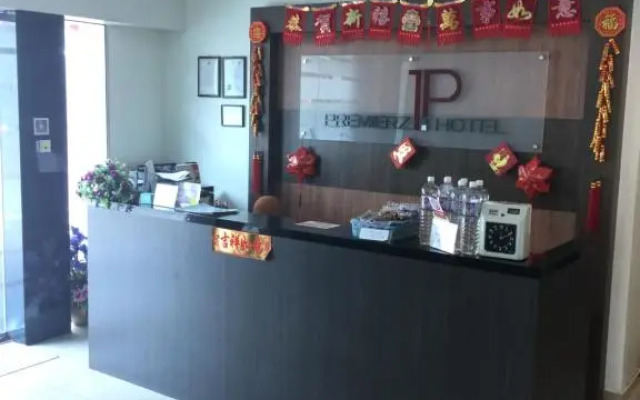 Premierz Hotel