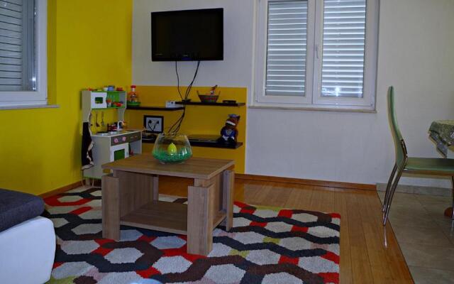 Apartmani Mihaela Dobropoljana 52