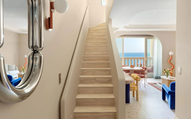 Monte-Carlo Bay Hotel & Resort
