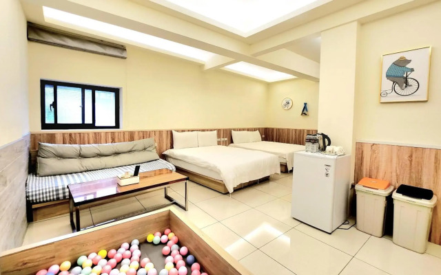 Happiness Yes Inn
