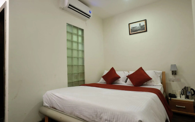The Signature Crest Powai - Raheja Nest Apartments