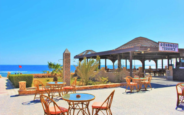 Rohanou Beach Resort