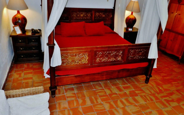 Hotel Rosa Morada