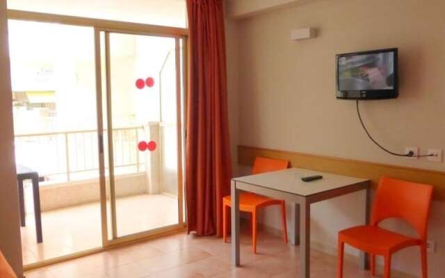 Apartamento familiar cerca de Port Avenuta