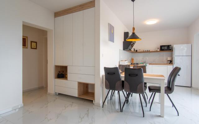 Beach House Festini In Kosljun