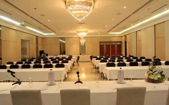 Sun Hall Hotel