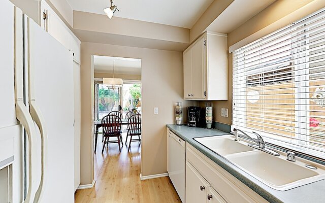 1160 Oxnard - 4 Br Home