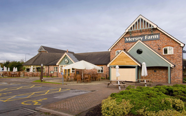 Premier Inn Manchester (Sale)