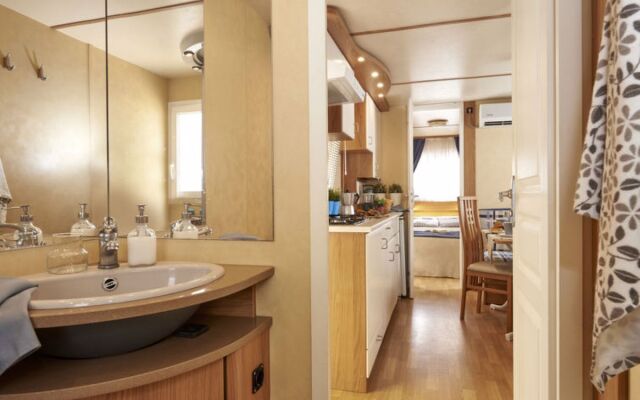 Camping Village Baia Domizia (BDO121)