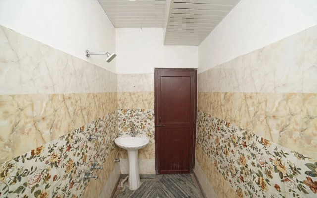 OYO 30480 Hotel Mohan Palace