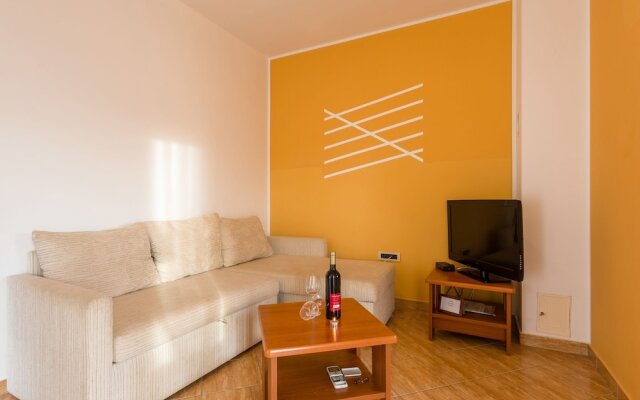 Modern Apartment in Vodnjan With Swimming Pool