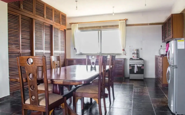 Immaculate 6-bed Penthouse Apartment in Mombasa