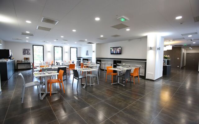 All Suites Appart Hôtel | Aéroport Paris-Orly Rungis