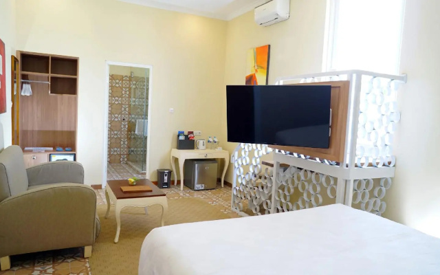 Ocean View Residence - Hotel Jepara – Guest Rooms – Jepara