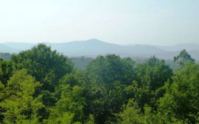 Shenandoah Lodge