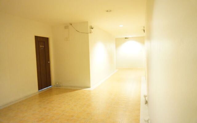 Le Ranong Bistro Hotel