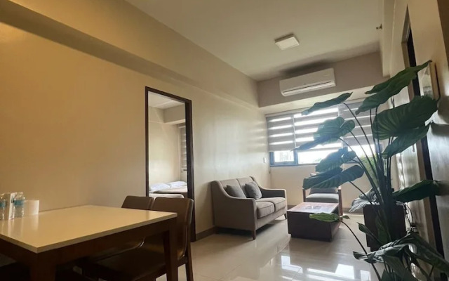 One Manchester Place Exec. 1BR