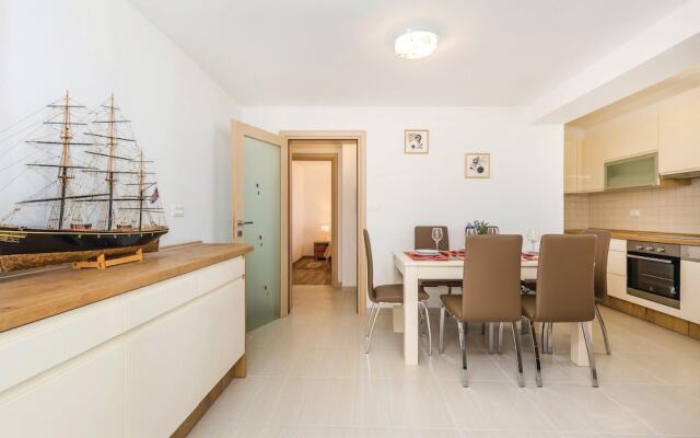 Beautiful Home in Matulji With Wifi and 1 Bedrooms