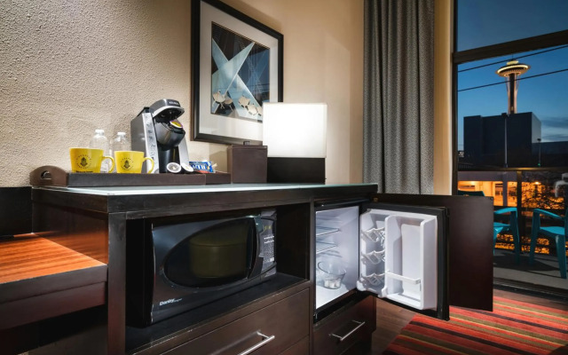 The Maxwell Hotel - A Staypineapple Hotel