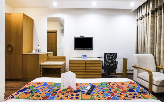 FabHotel GRD DLF Square