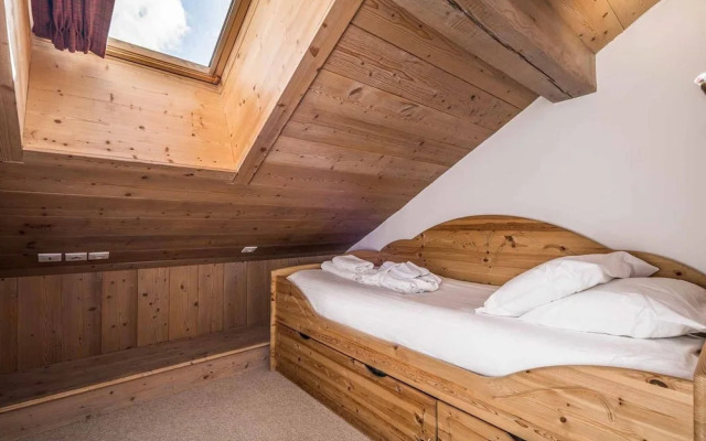 Quietly Located Chalets With Hammam