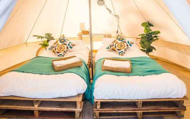 Cabana Retreat - Glamping