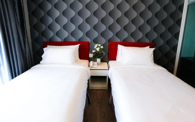 Cenang Plaza Beach Hotel