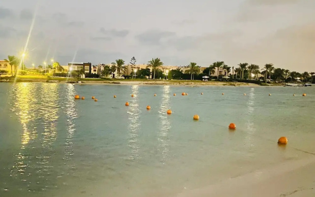 Marina Resort By Seven Seasons