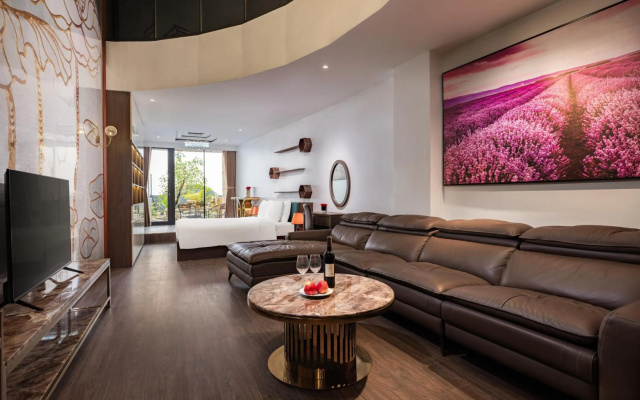 MoonLight Tay Ho – Guest Rooms – Hanoi