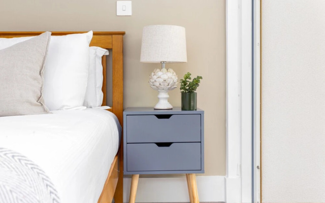 The Islington Apartment