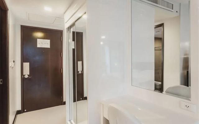 Condo in Bangtao in Kris Condo - Unit402