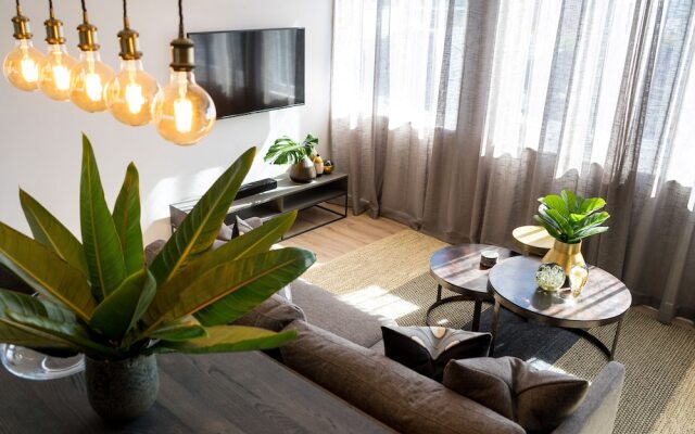 Kayleeway Apartments