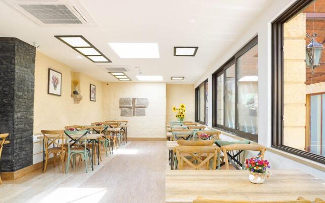 Nacho Hotel, Yerevan